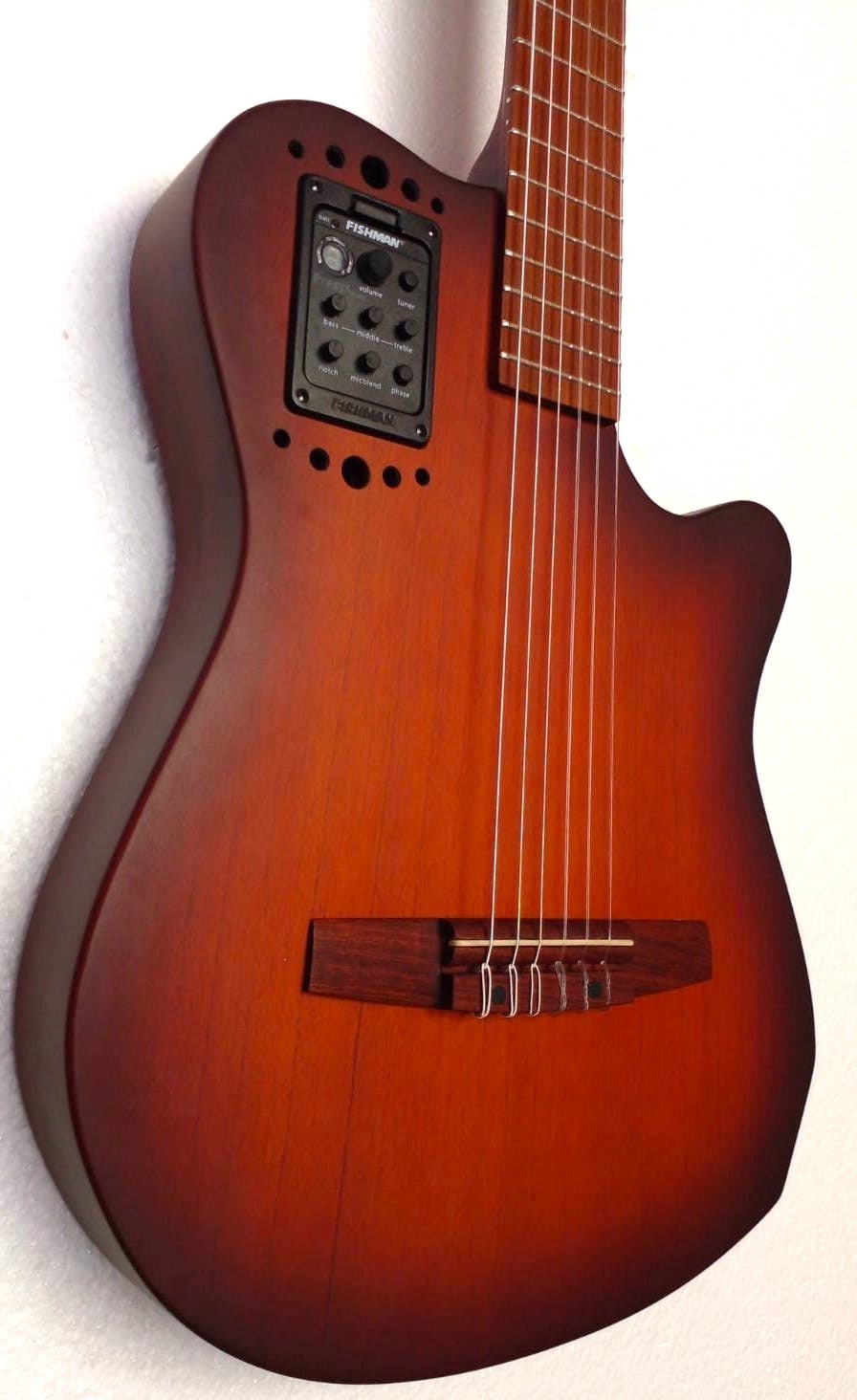 Guitarra estilo G
